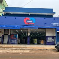 fachada-drogaria-planna-entrada-2