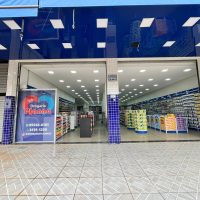 fachada-drogaria-planna-entrada