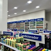 organizacao-estoque-prateleiras-drogaria-planna